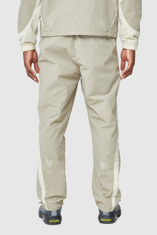 Force Trackpant - Light Khaki